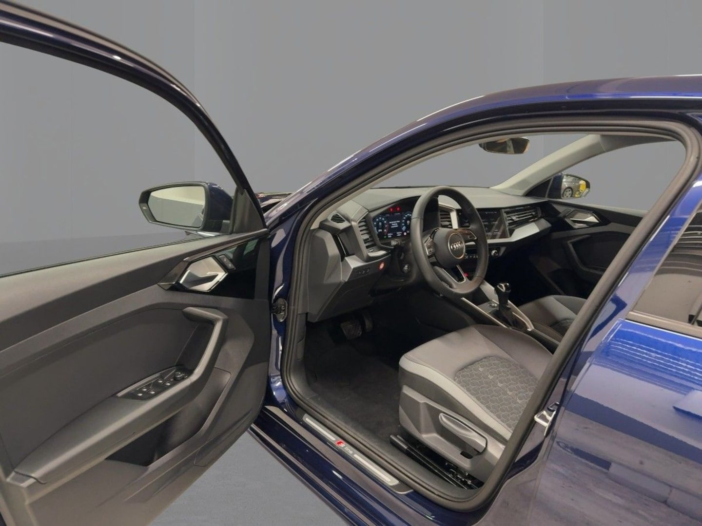 Bild über Audi A1 Sportback S line 25 TFSI S tronic - für weitere Informationen kontaktieren Sie den Audi Partner