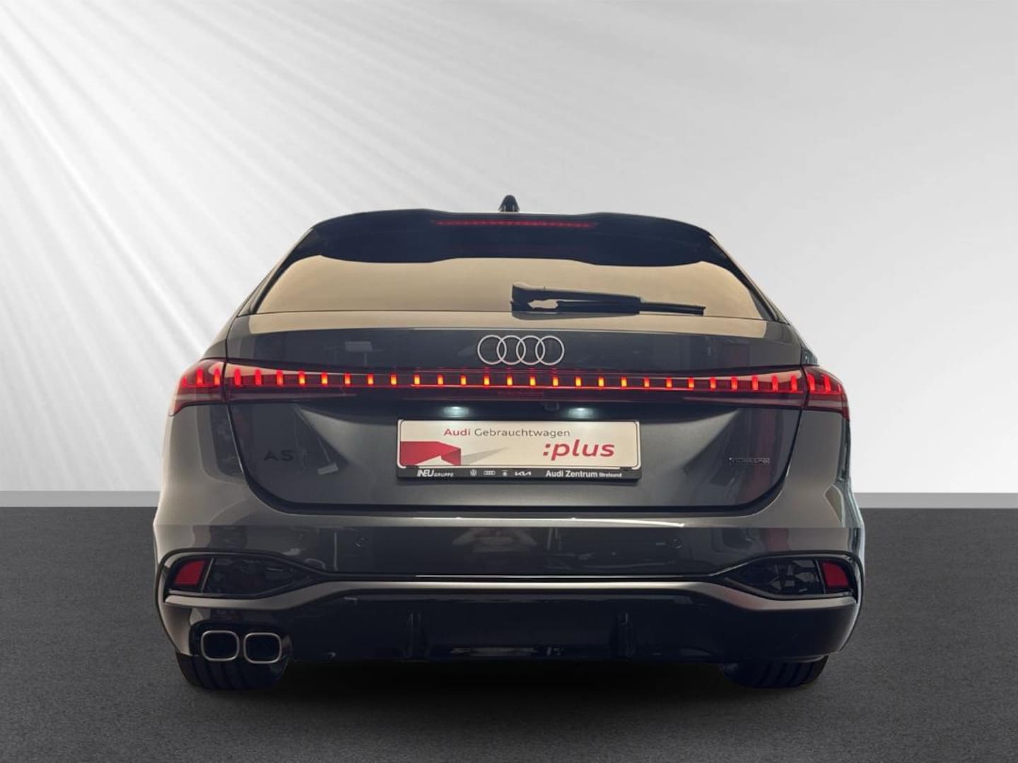 Bild über Audi A5 Avant TDI quattro 150 kW S tronic - für weitere Informationen kontaktieren Sie den Audi Partner