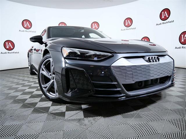 Used 2022 Audi e-tron GT Premium Plus with VIN WAUFJBFW1N7006447 for sale in Richfield, MN