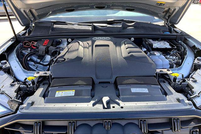 2025 Audi Q7 Premium Plus - Photo 9