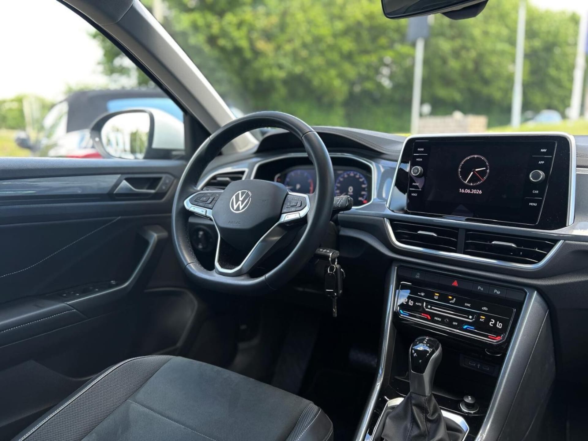 Volkswagen T-Roc Style