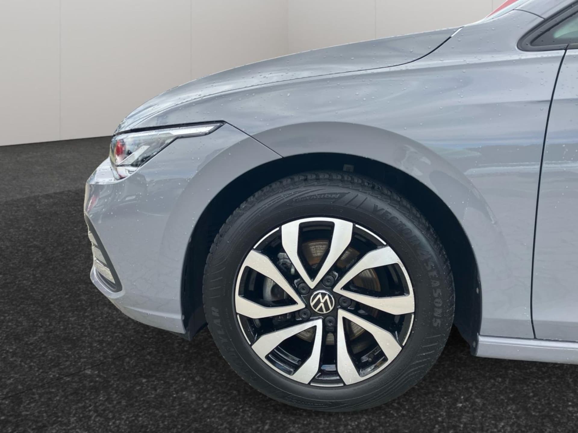 Volkswagen Golf Active