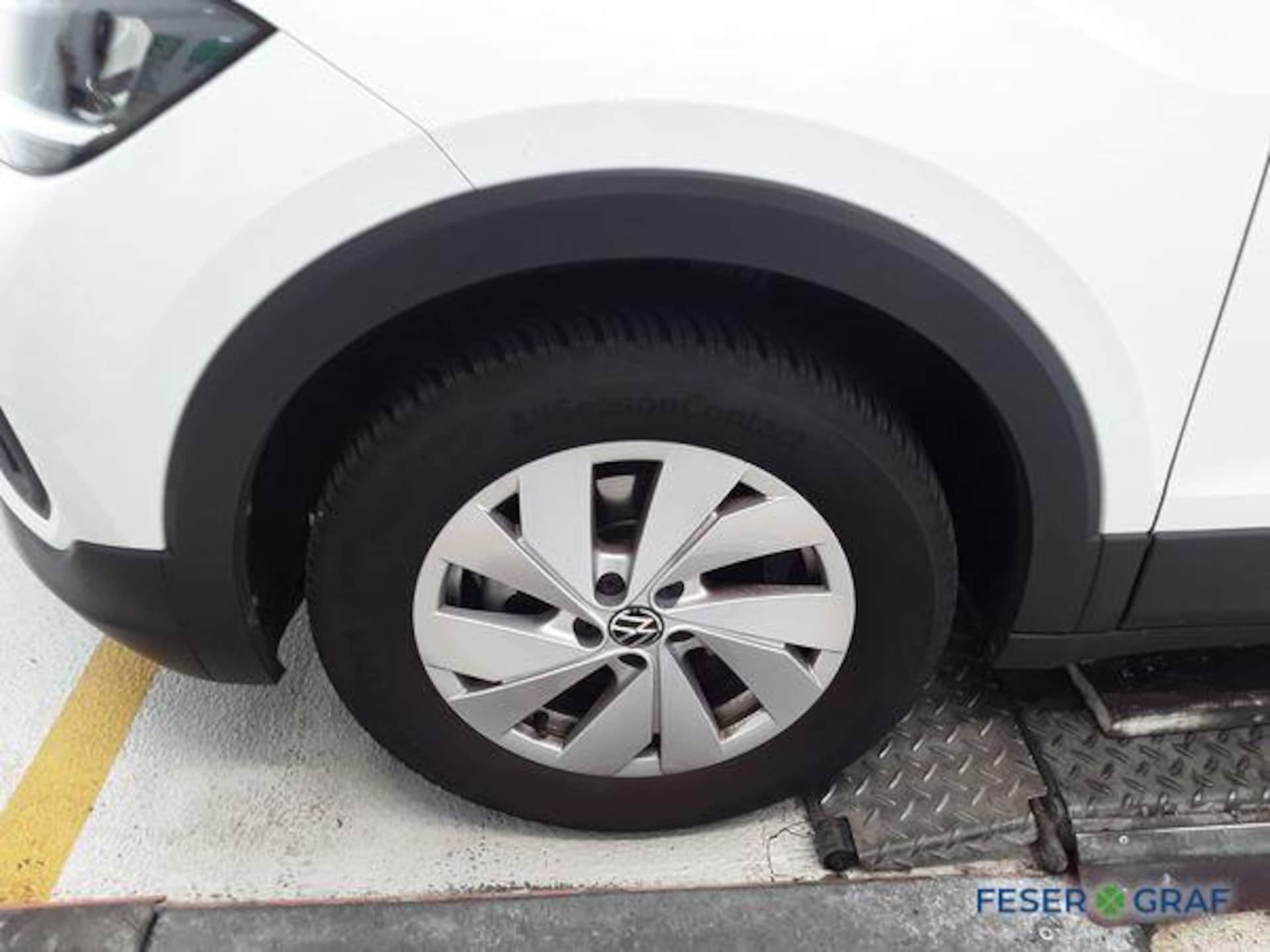 Volkswagen T-Cross Life