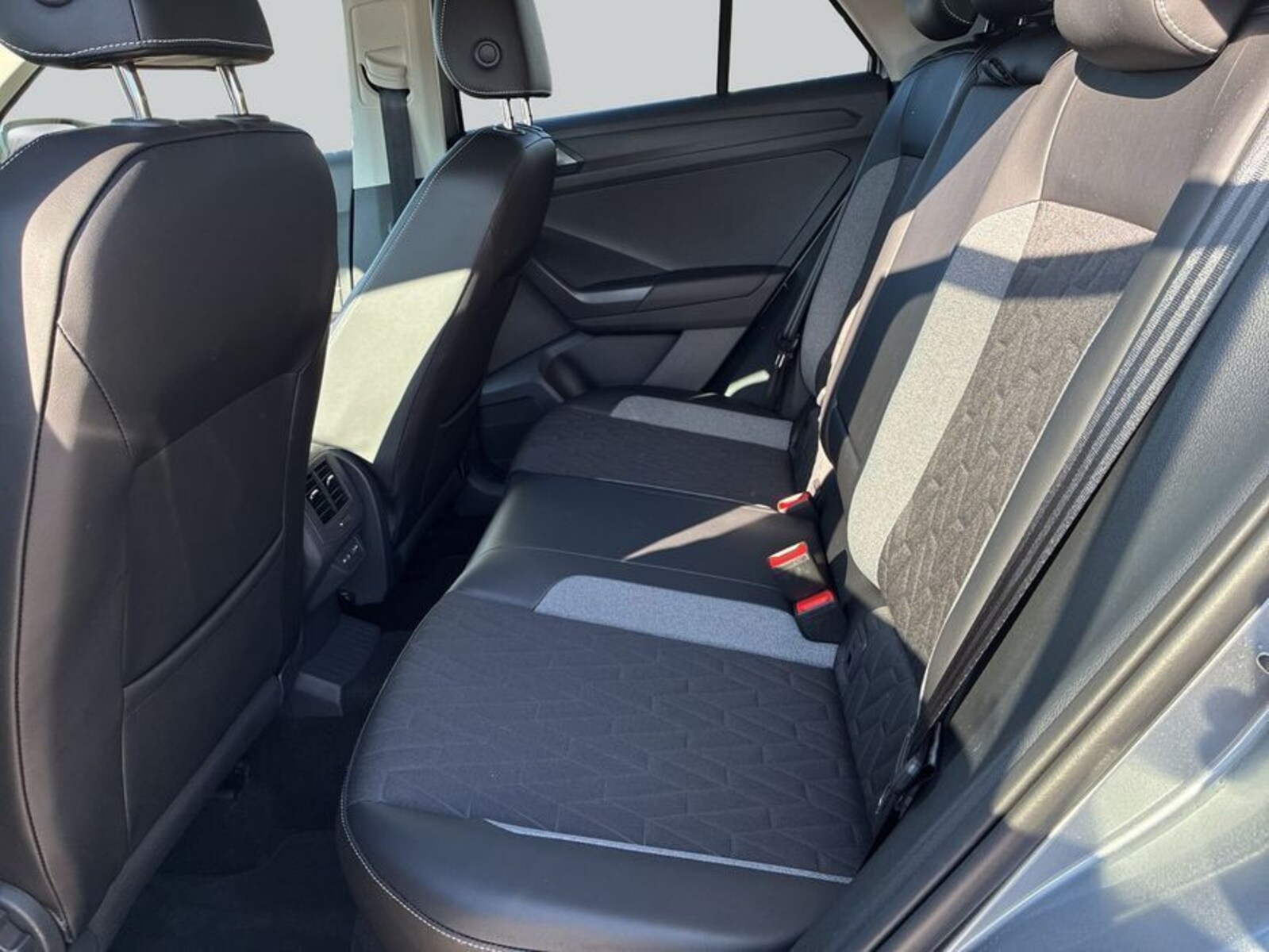 Volkswagen T-Roc – Bild 11