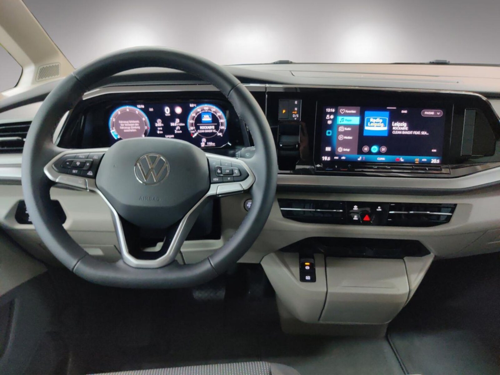 Volkswagen Multivan – Bild 7