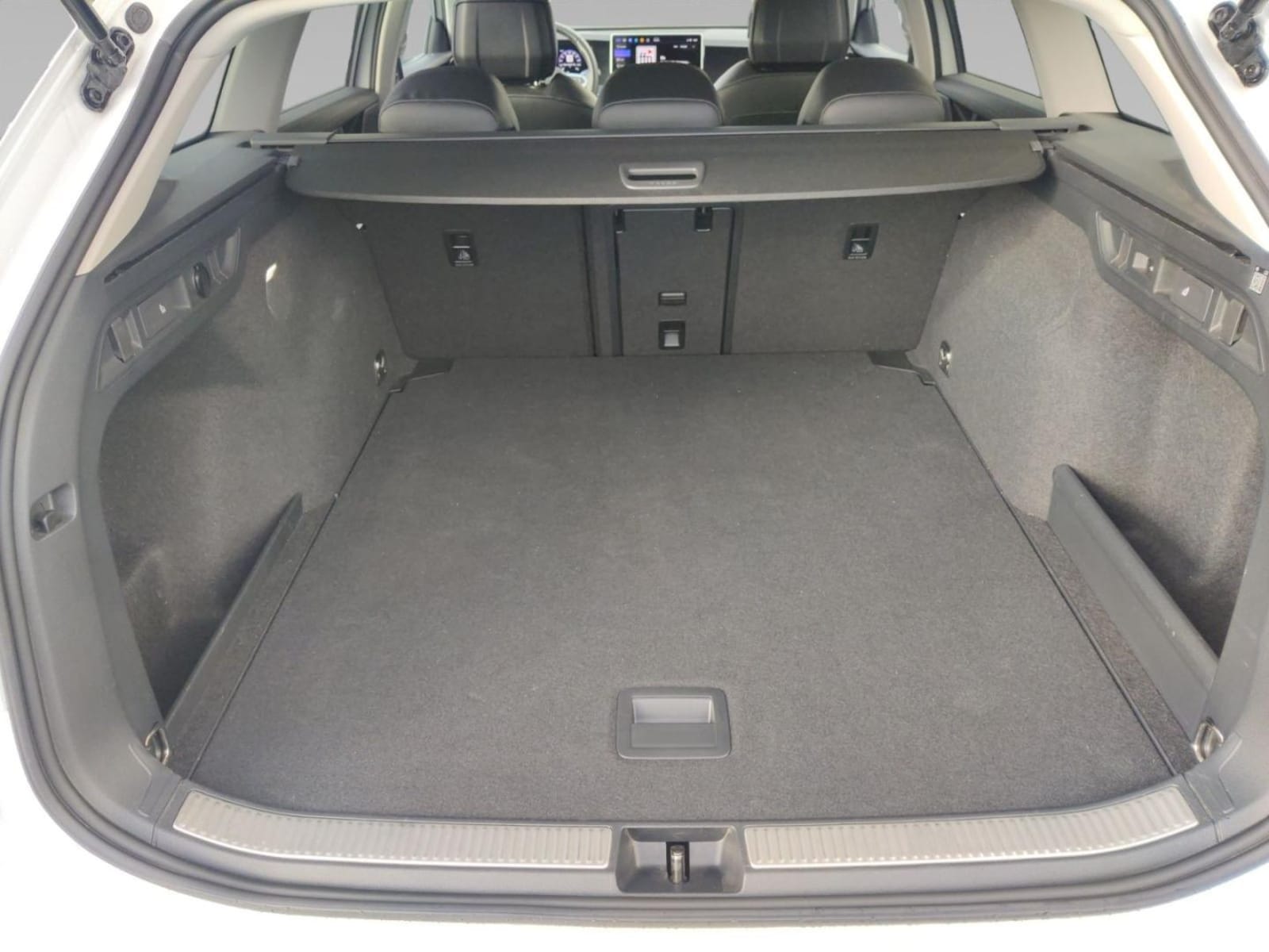 Volkswagen Passat – Bild 16