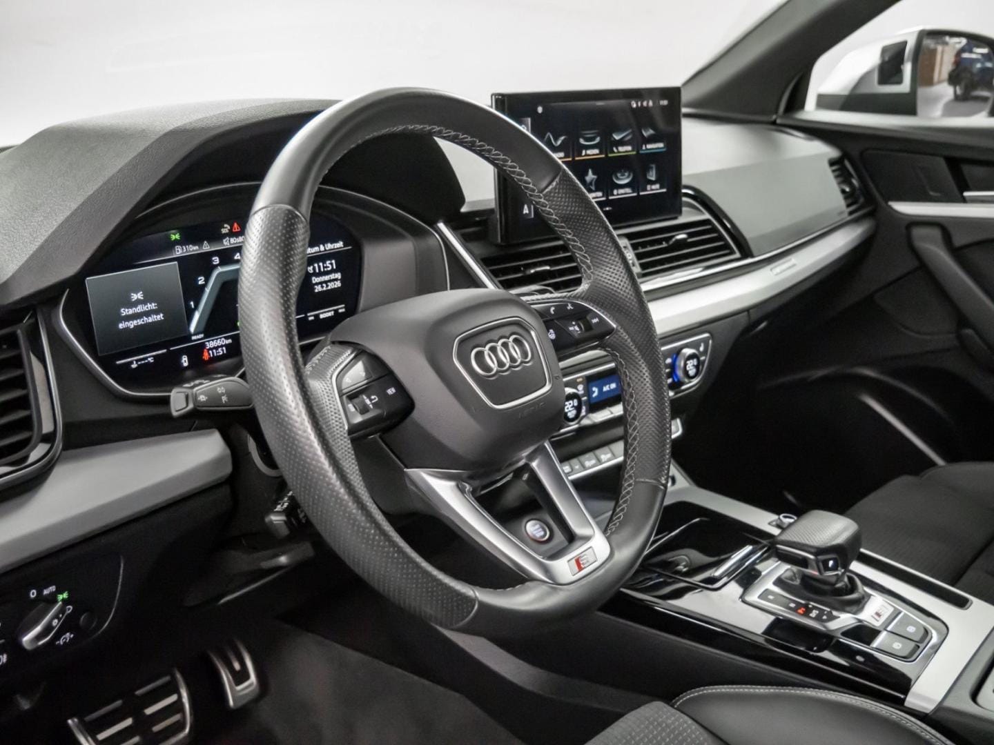 Bild über Audi SQ5 TDI tiptronic - für weitere Informationen kontaktieren Sie den Audi Partner