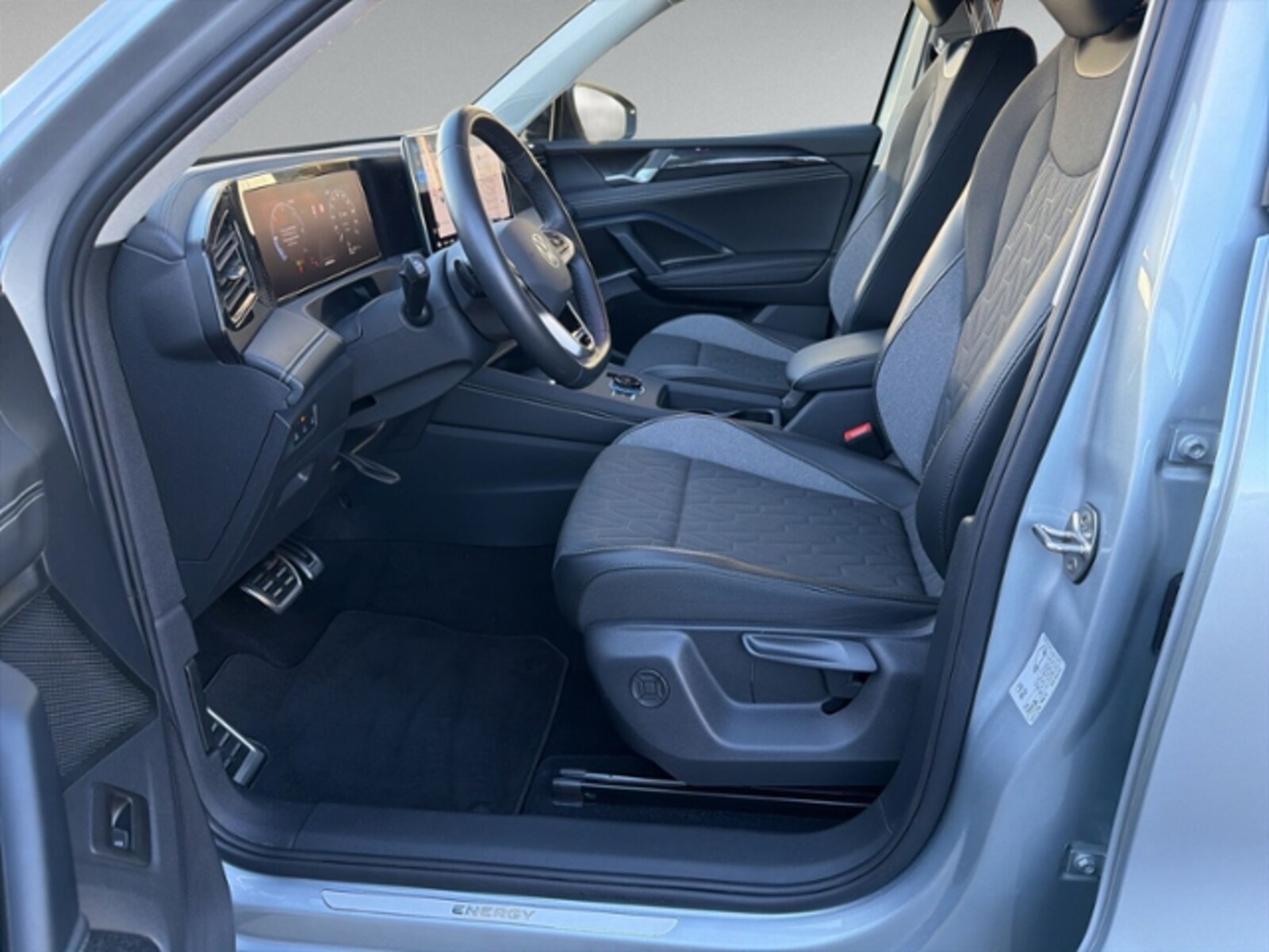 Volkswagen Tiguan – Bild 8