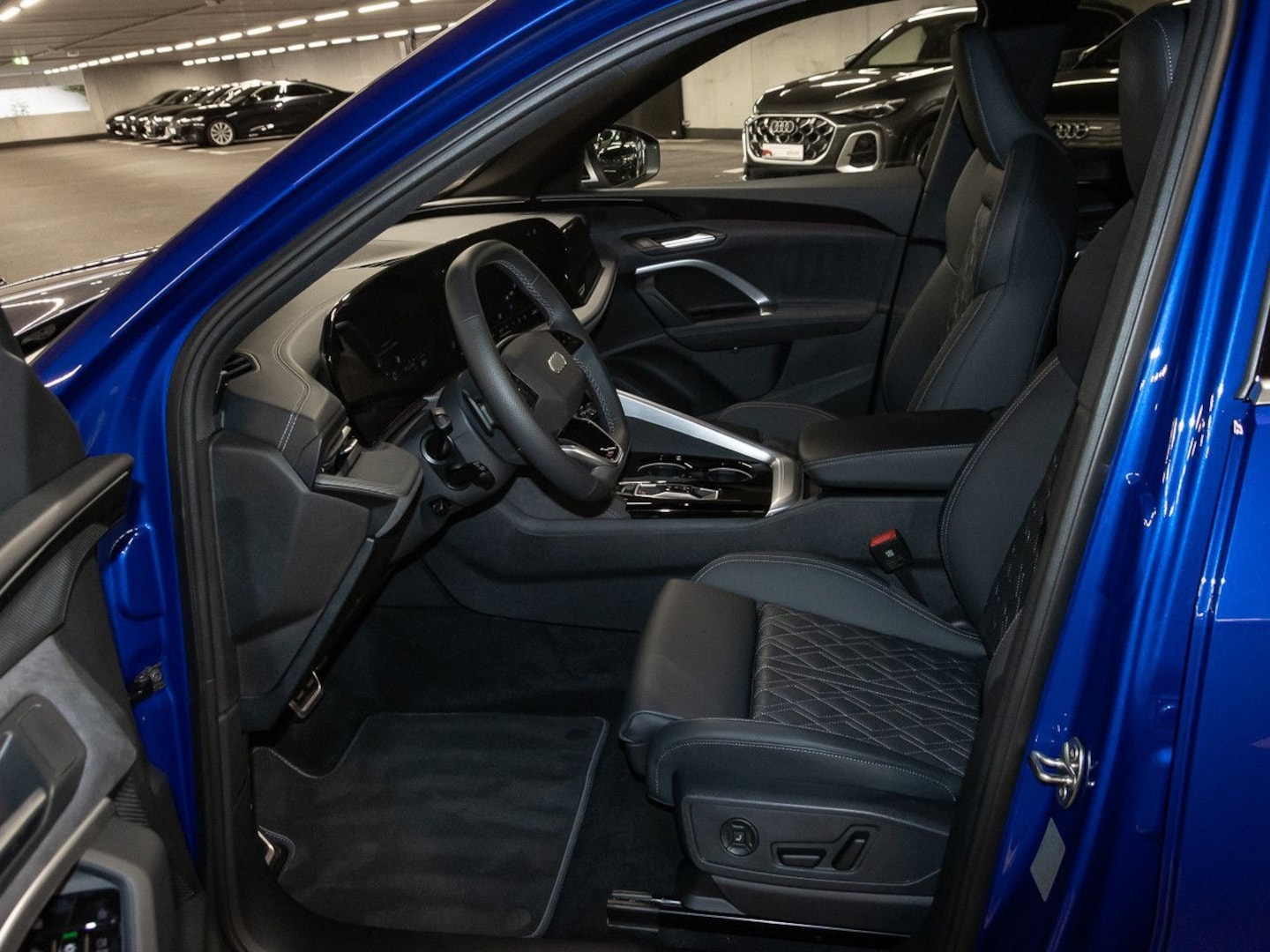 Bild über Audi SQ5 SUV TFSI 270 kW S tronic - für weitere Informationen kontaktieren Sie den Audi Partner
