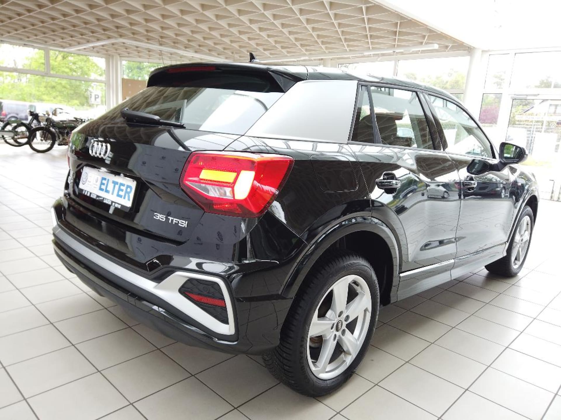 Audi Q2 S line