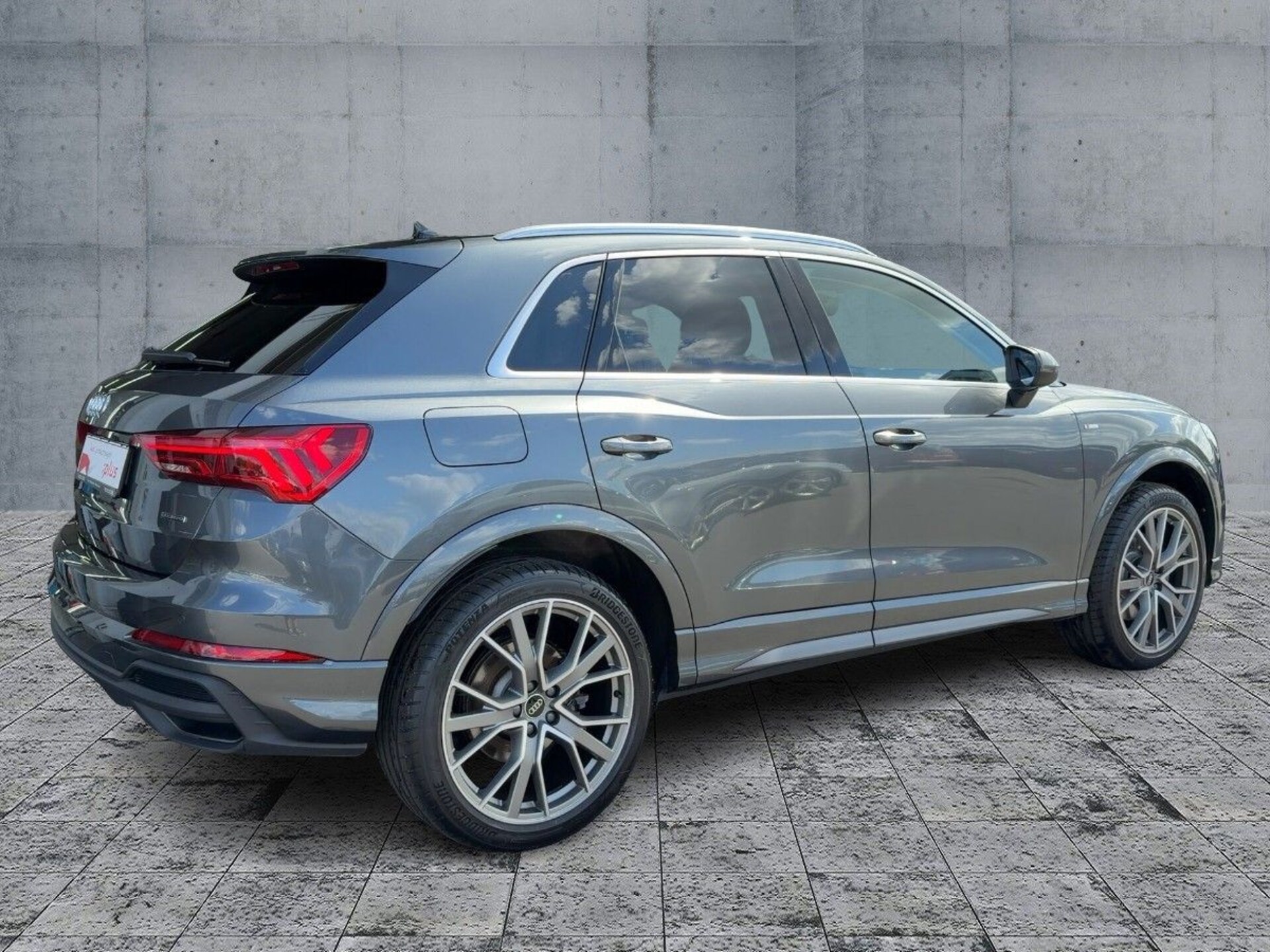 Audi Q3 SUV S line