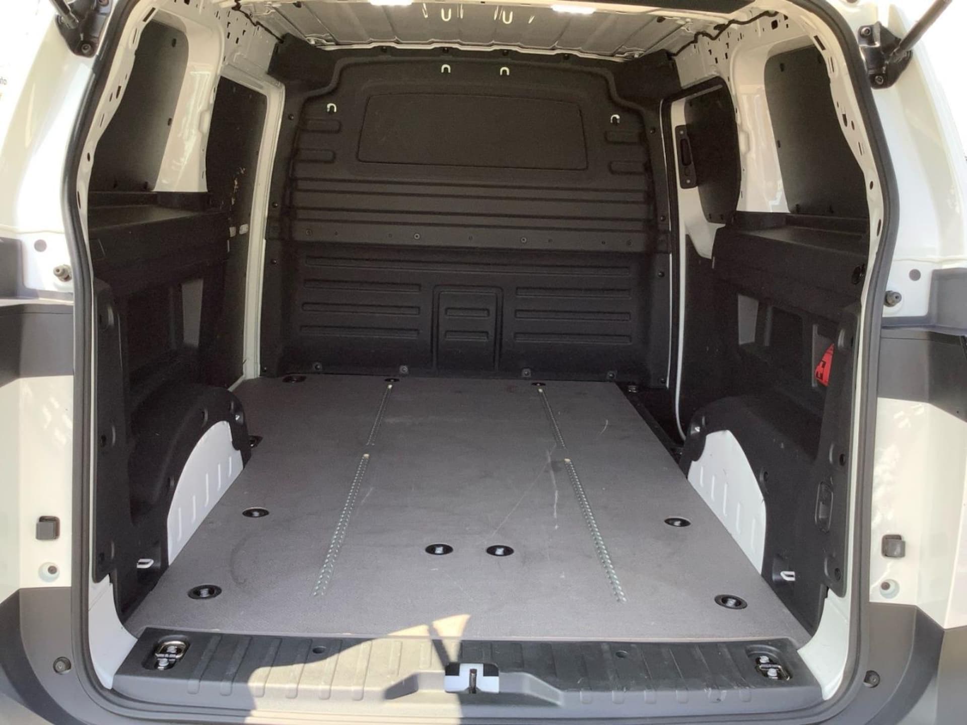 Volkswagen ID. Buzz Cargo Basis-Modell