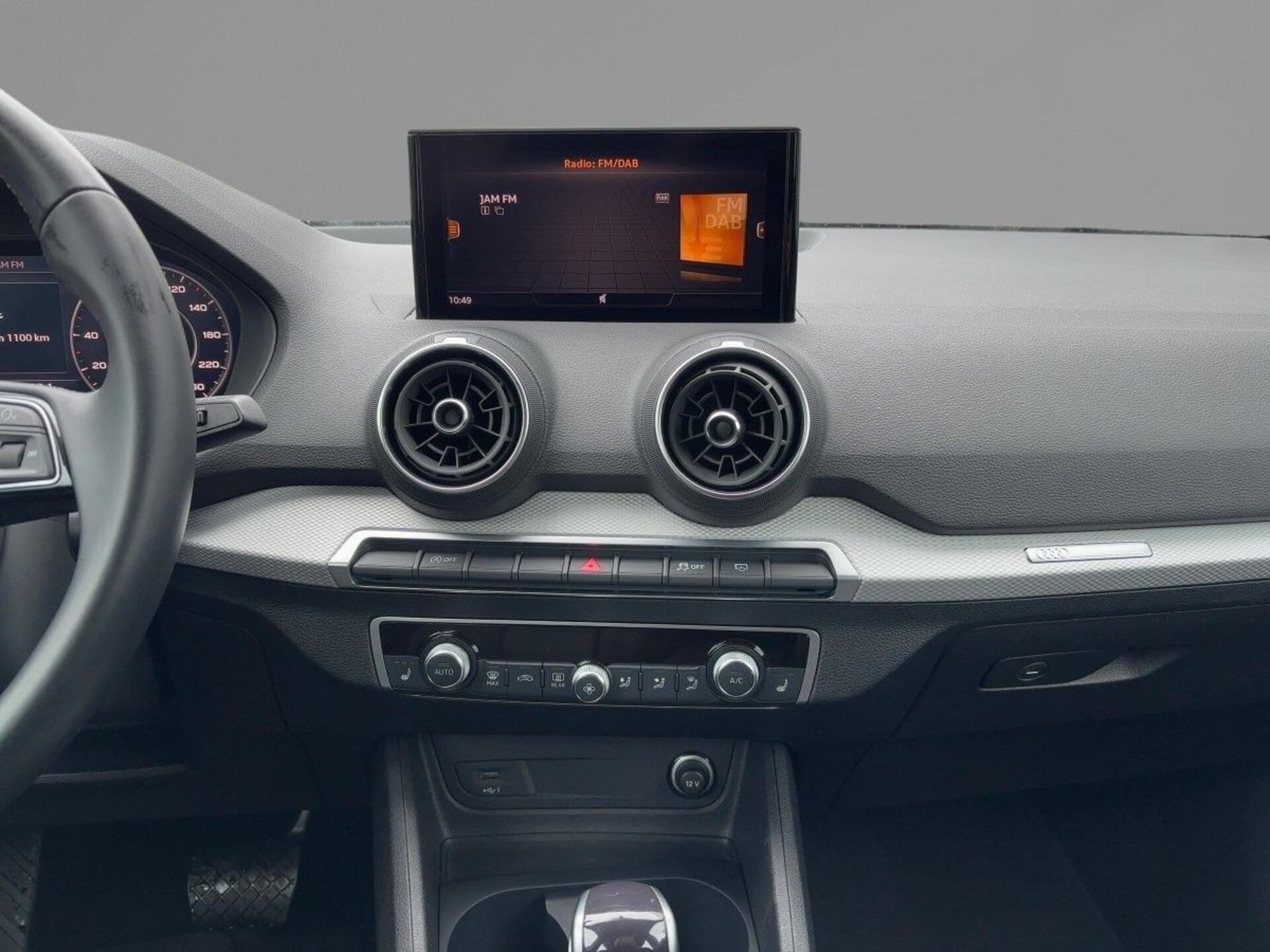 Audi Q2 S line