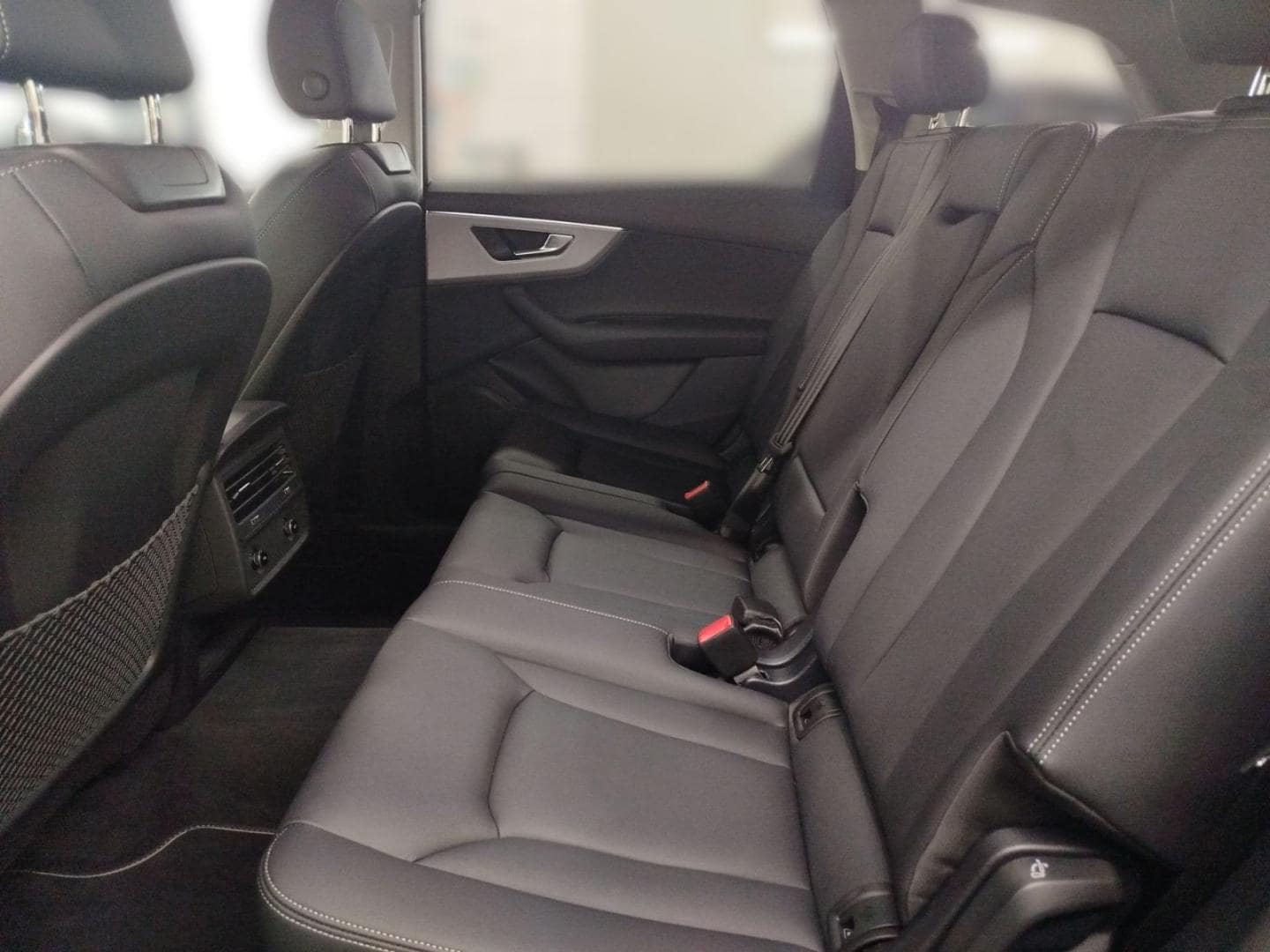 Bild über Audi Q7 SUV S line 50 TDI quattro tiptronic - für weitere Informationen kontaktieren Sie den Audi Partner