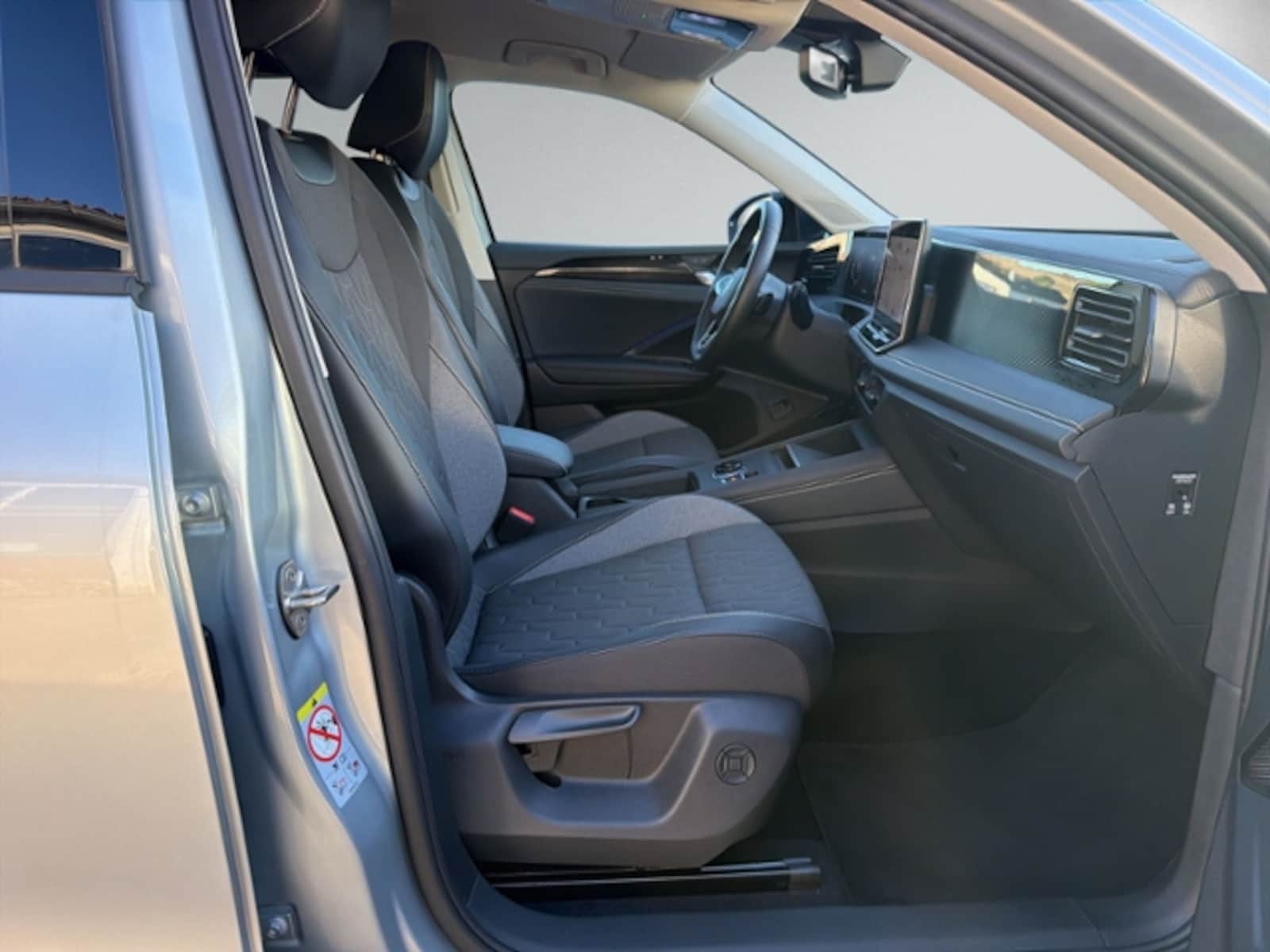 Volkswagen Tiguan – Bild 11
