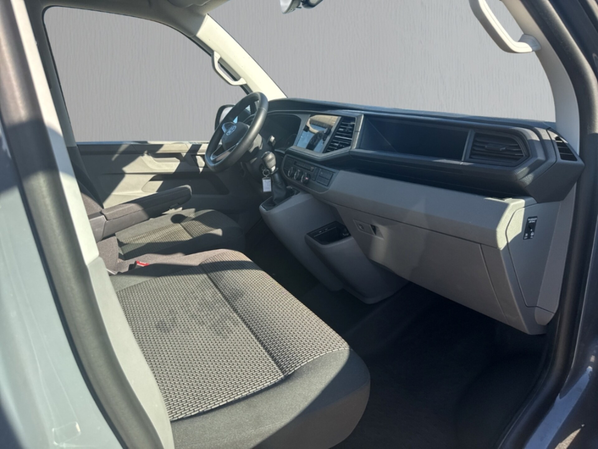 Volkswagen T6.1 Transporter Kombi kurzer Radstand