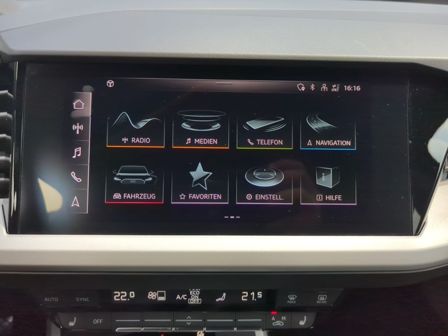 Bild über Audi Q4 Sportback e-tron 35 e-tron - für weitere Informationen kontaktieren Sie den Audi Partner
