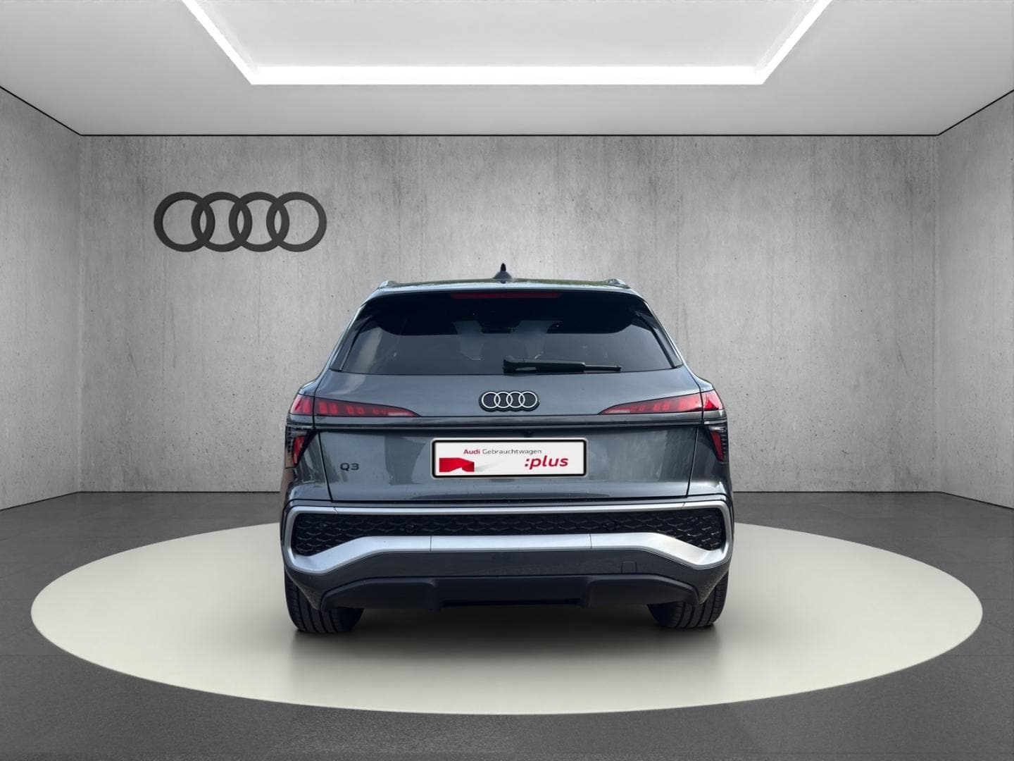 Bild über Audi Q3 SUV TFSI 110 kW S tronic - für weitere Informationen kontaktieren Sie den Audi Partner