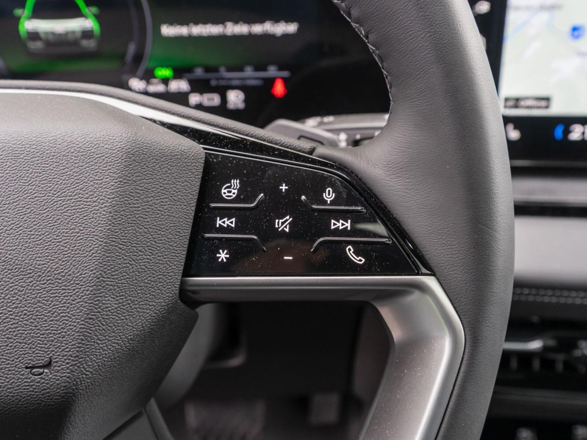 Audi Q6 SUV e-tron
