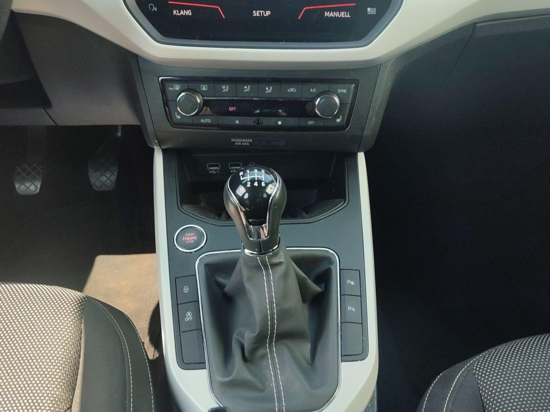 SEAT Arona XCELLENCE