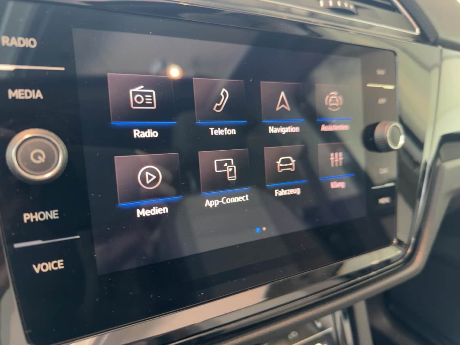 Volkswagen Touran – Bild 11
