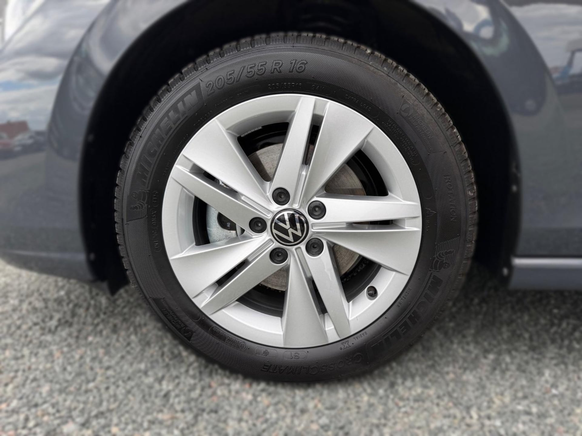 Volkswagen Golf Life