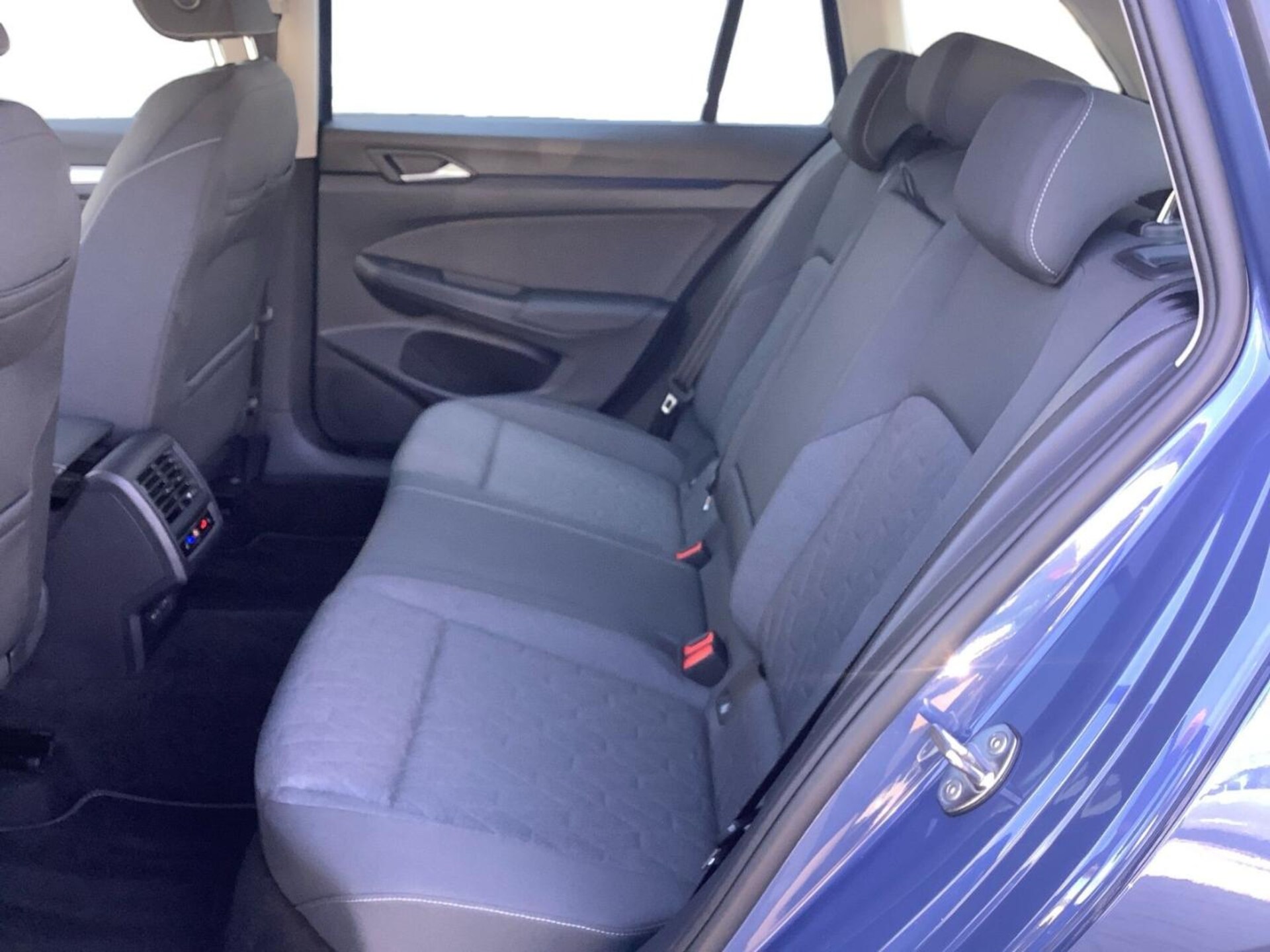 Volkswagen Golf Variant Life