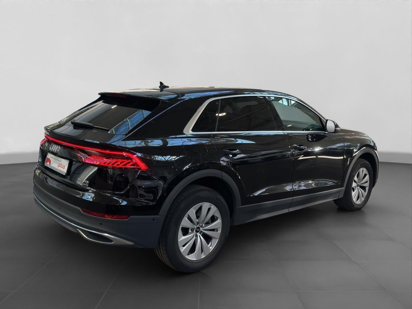 Bild über Audi Q8 50 TDI quattro tiptronic - für weitere Informationen kontaktieren Sie den Audi Partner