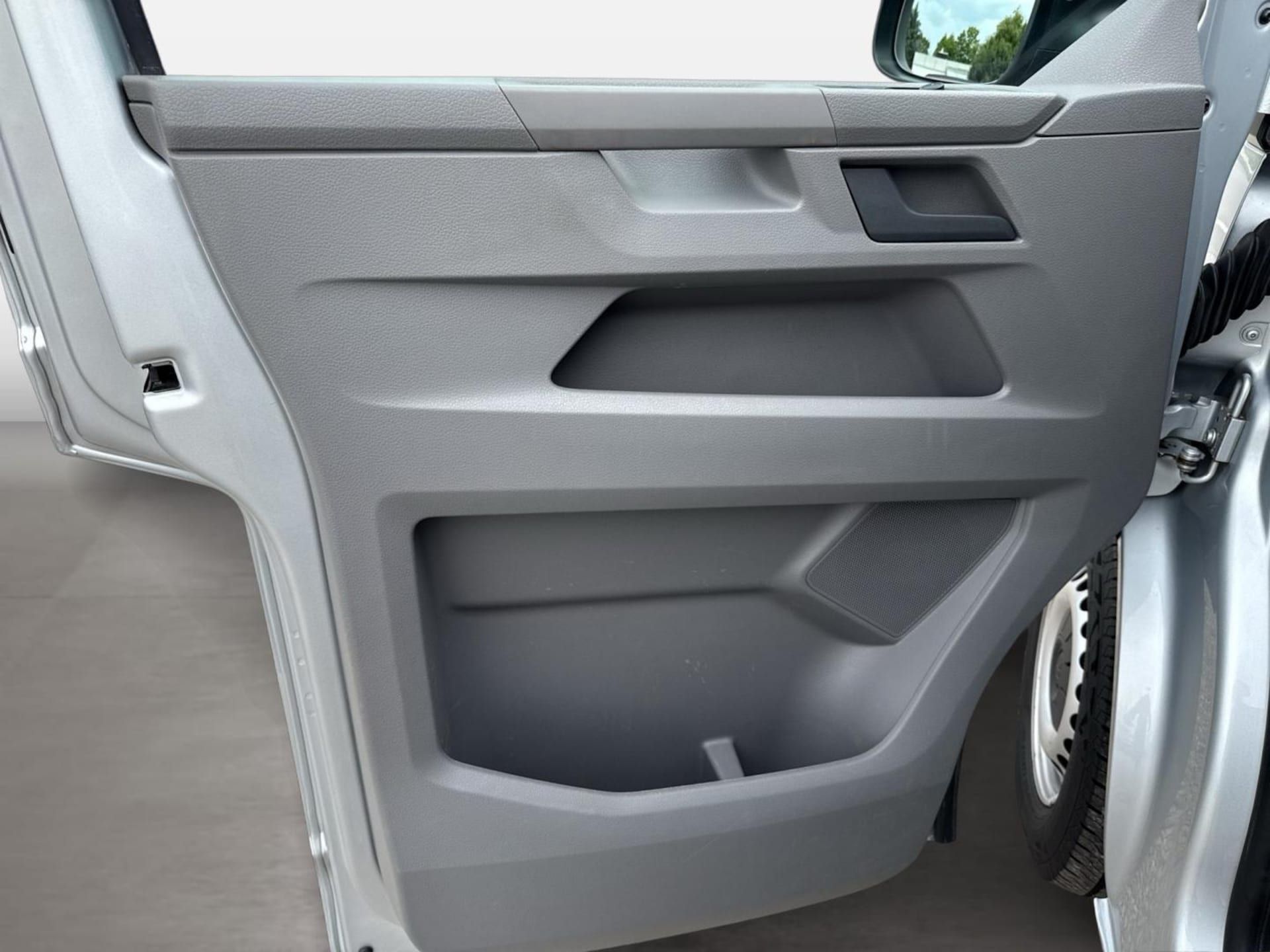 Volkswagen T6.1 Transporter Kasten kurzer Radstand