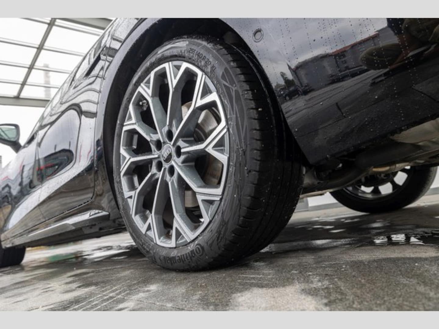 Bild über Audi A6 Avant TFSI 150 kW S tronic - für weitere Informationen kontaktieren Sie den Audi Partner