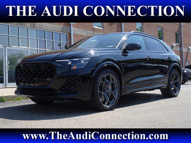 2026 Audi RS Q8 -'s photo