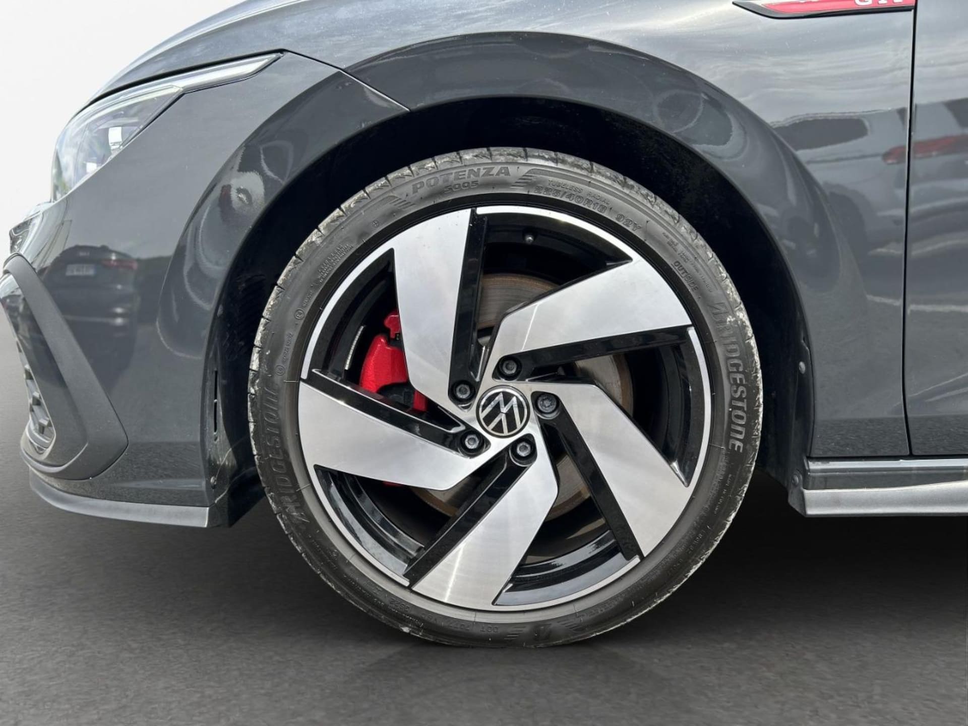 Volkswagen Golf GTI