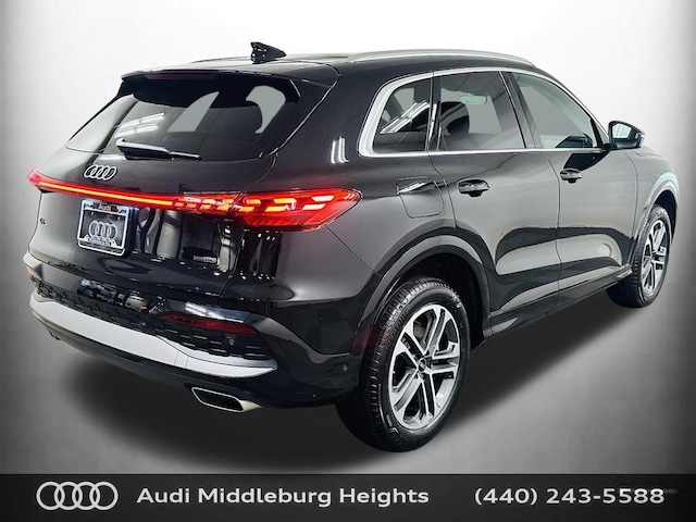 2025 Audi Q5 Premium - Photo 7