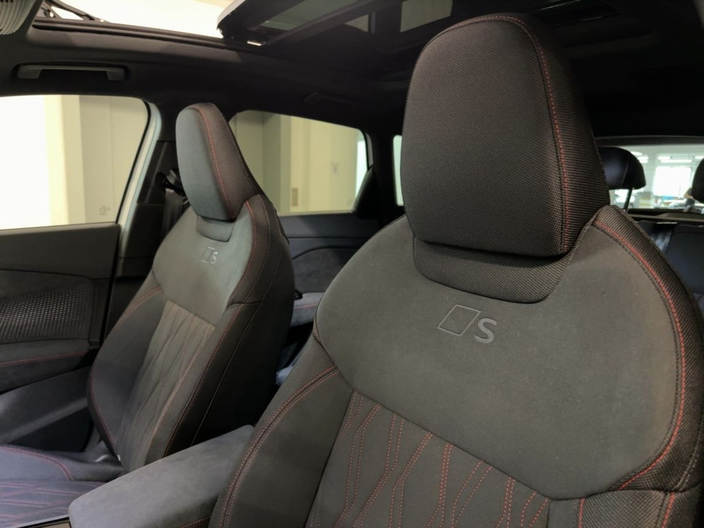 Bild über Audi Q3 SUV e-hybrid e-hybrid 200 kW S tronic - für weitere Informationen kontaktieren Sie den Audi Partner