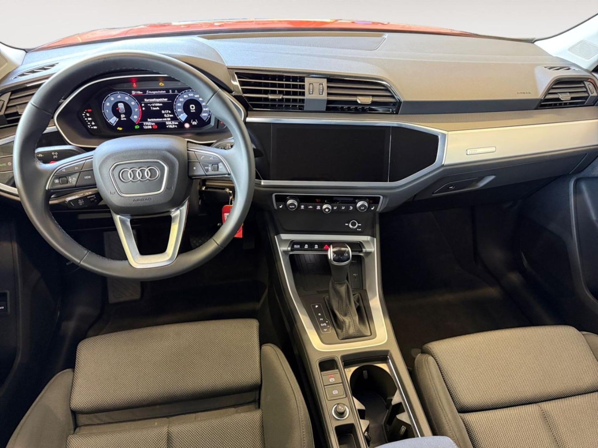 Audi Q3 Sportback S line