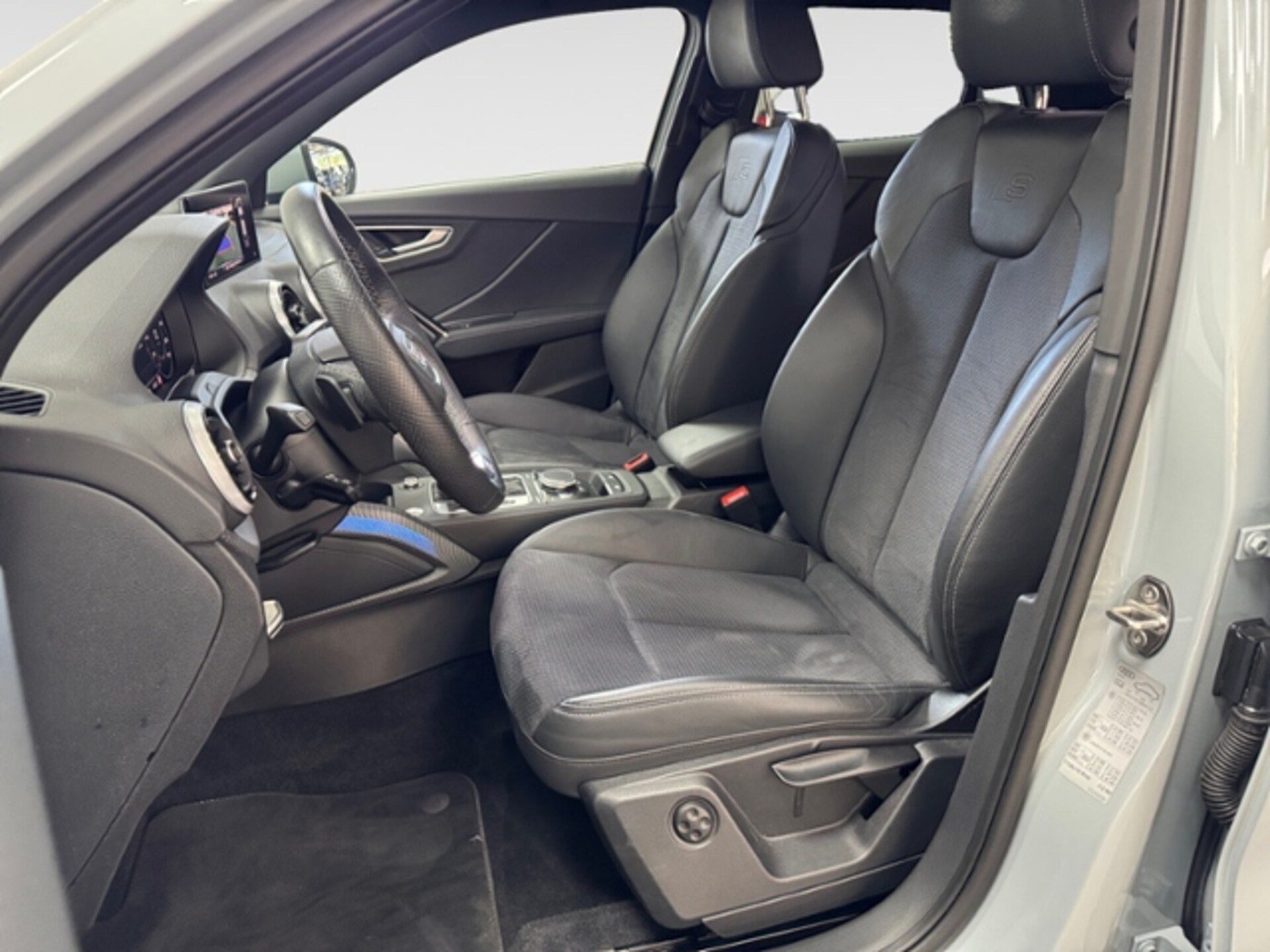 Audi Q2 S line