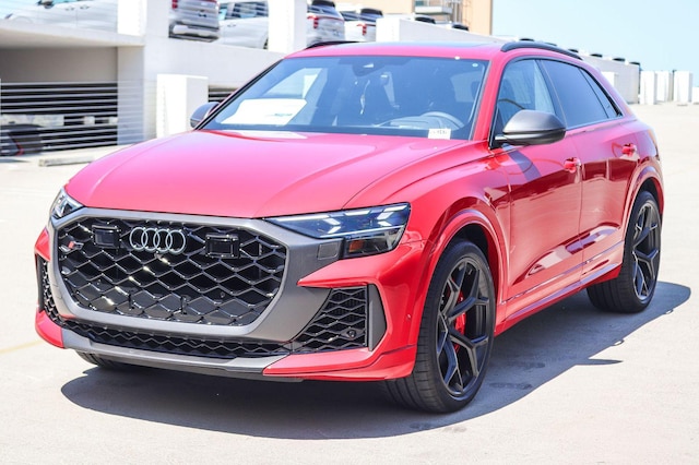 2026 Audi RS Q8 SUV performance