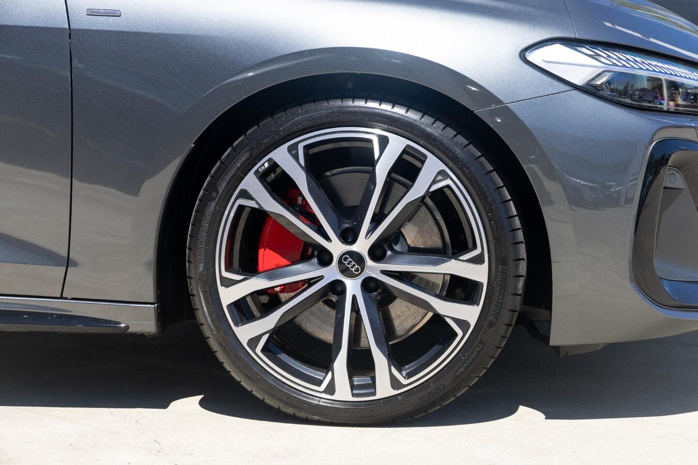 Image about Audi A5 Avant TFSI e e-hybrid quattro 270 kW S tronic