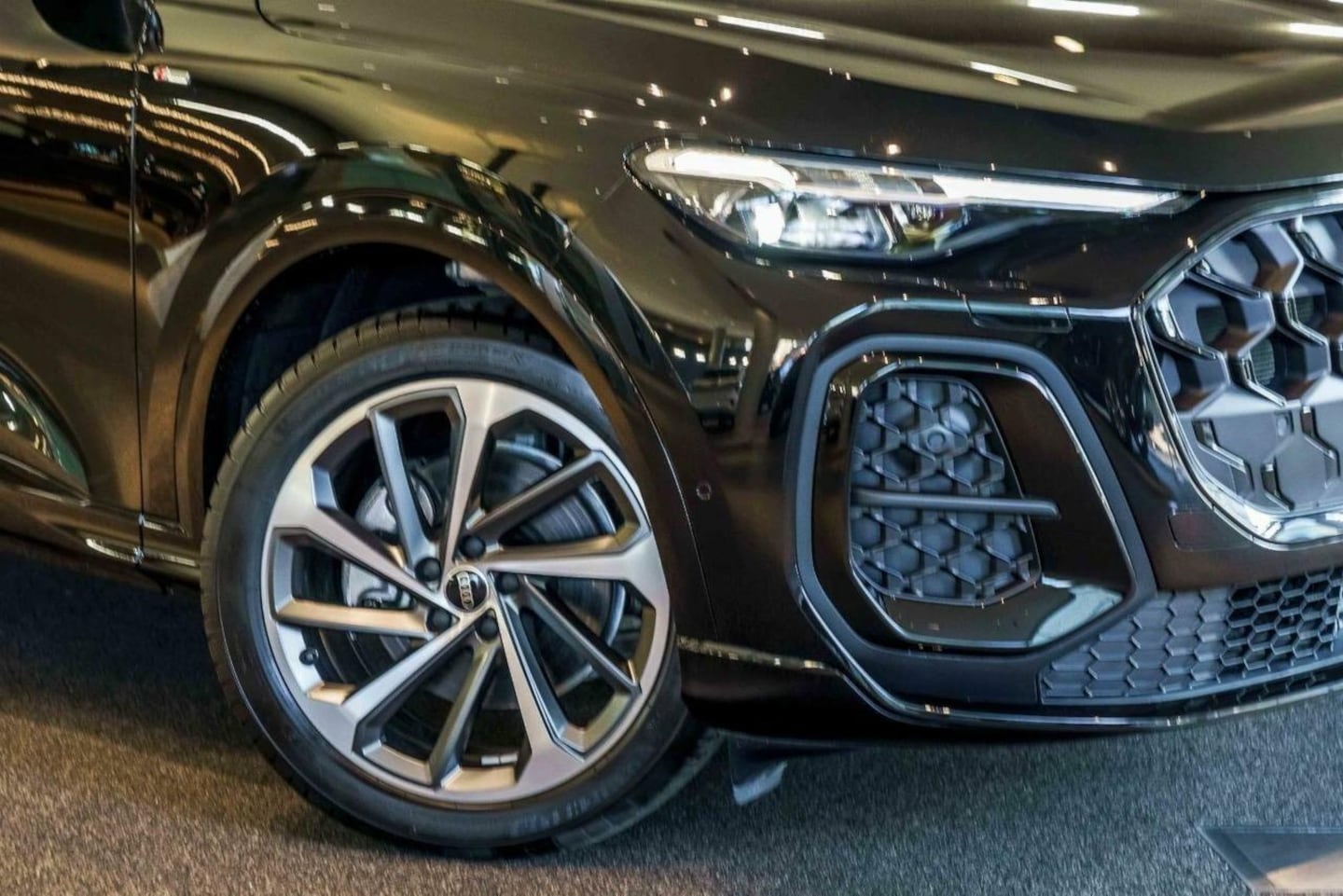 Image about Audi Q5 Sportback TFSI 150 kW