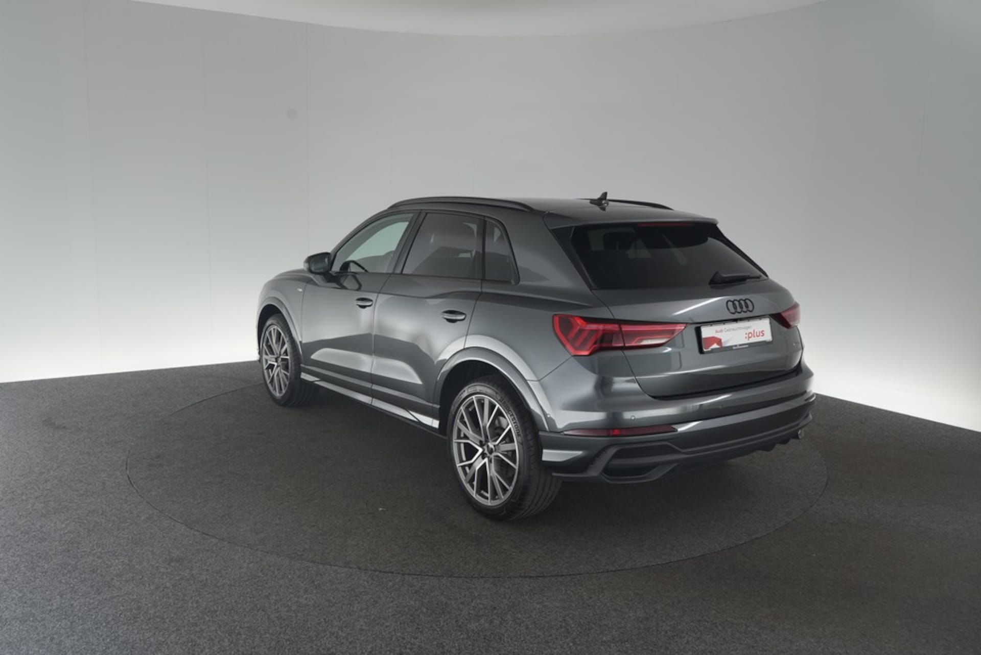 Audi Q3 SUV S line