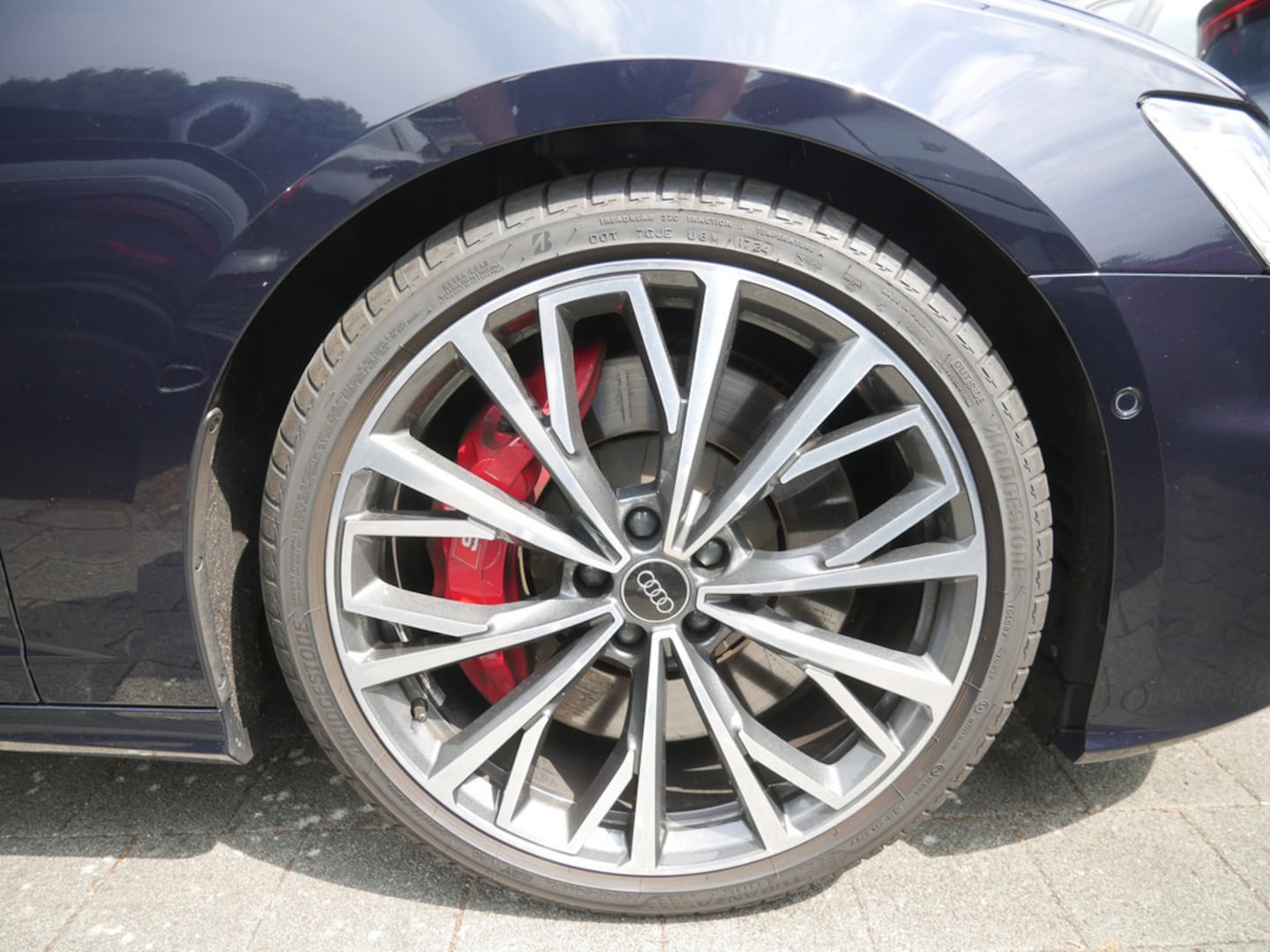 Bild über Audi S6 Avant TDI quattro tiptronic - für weitere Informationen kontaktieren Sie den Audi Partner