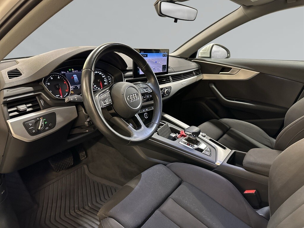 Image about Audi A4 Avant A4 Avant 40 TDI quattro Proline 190 hk S tronic
