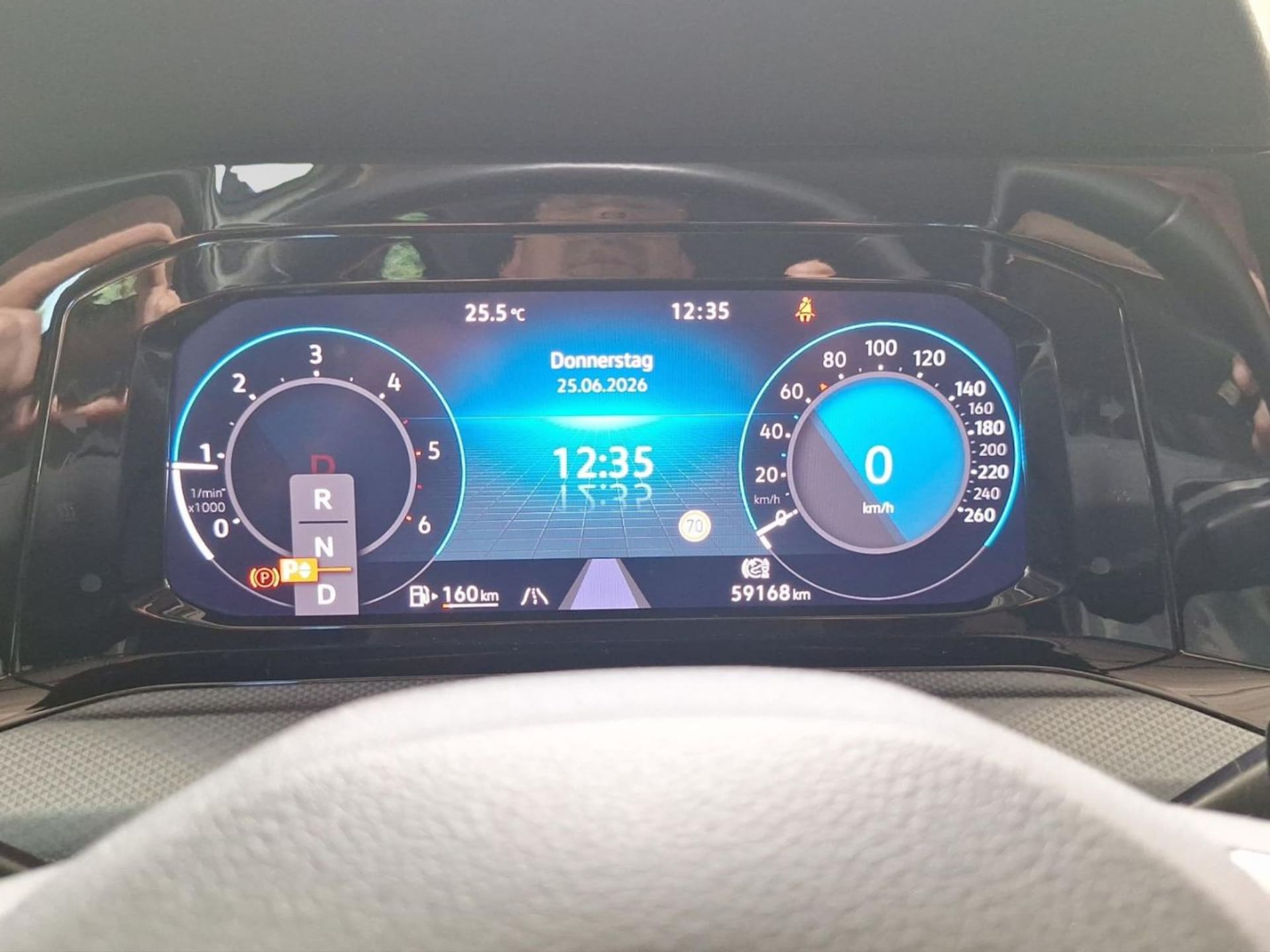 Volkswagen Golf Life
