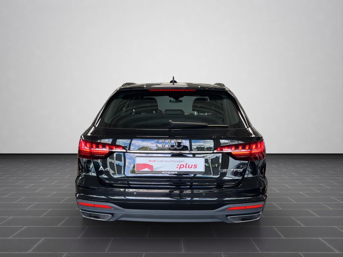 Bild über Audi A4 Avant 35 TFSI S tronic - für weitere Informationen kontaktieren Sie den Audi Partner