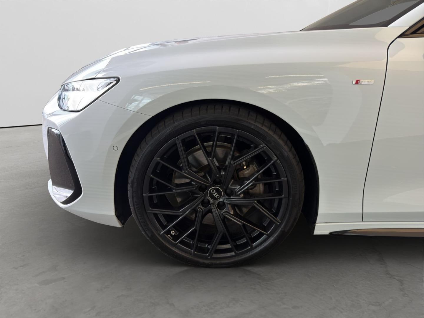 Bild über Audi A6 Avant edition one TDI quattro 150 kW S tronic - für weitere Informationen kontaktieren Sie den Audi Partner