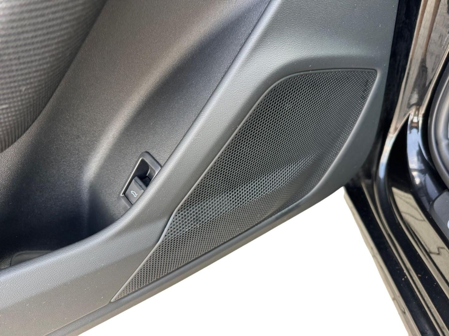 Bild über Audi A6 Avant TDI quattro 150 kW S tronic - für weitere Informationen kontaktieren Sie den Audi Partner