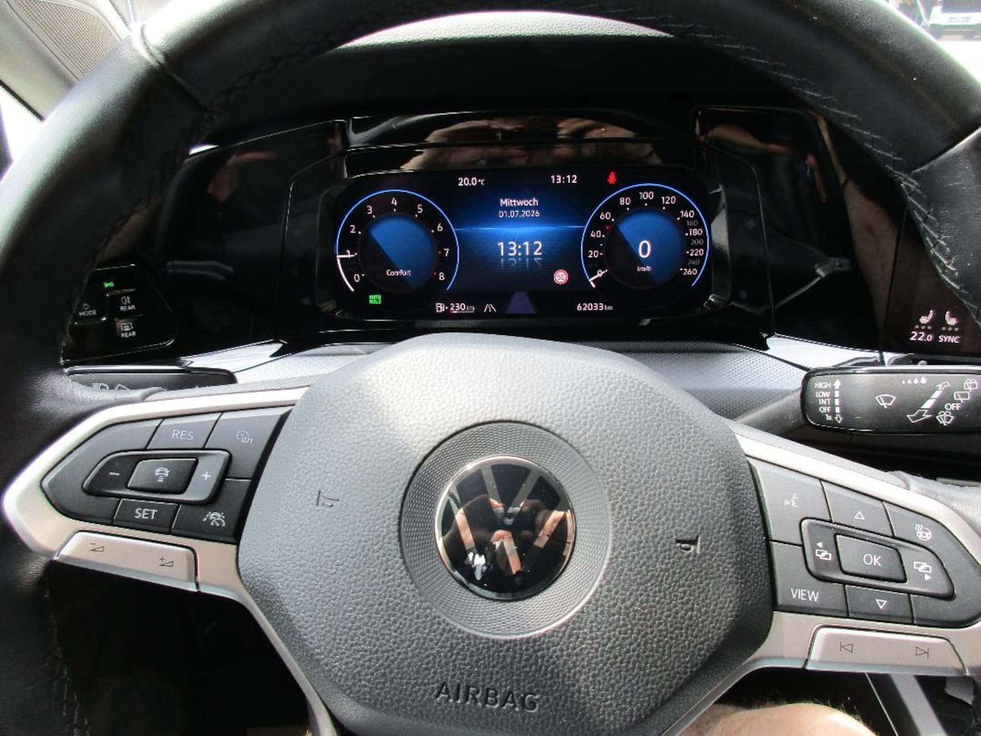 Volkswagen Golf Active