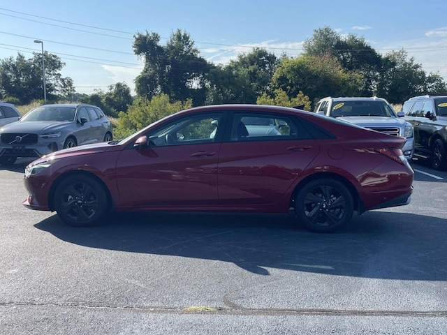 2022 Hyundai Elantra