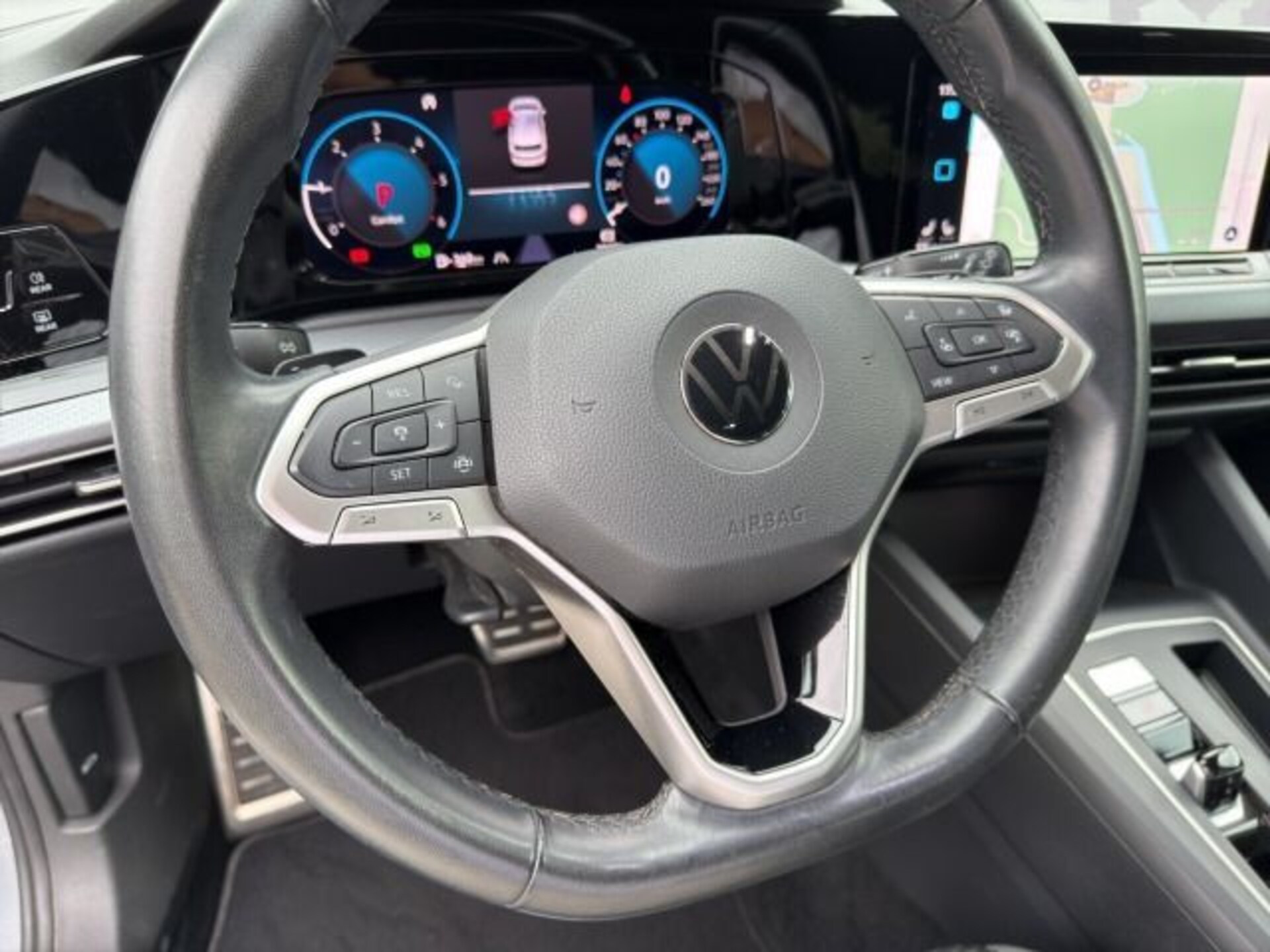 Volkswagen Golf Active