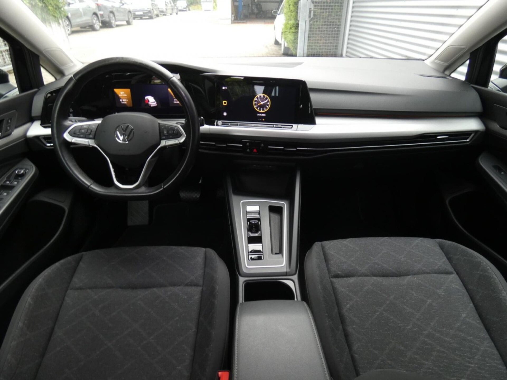 Volkswagen Golf Variant Life